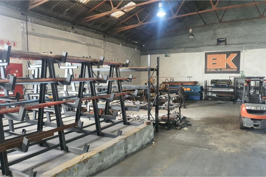 To Let commercial Property for Rent in Deal Party Eastern Cape